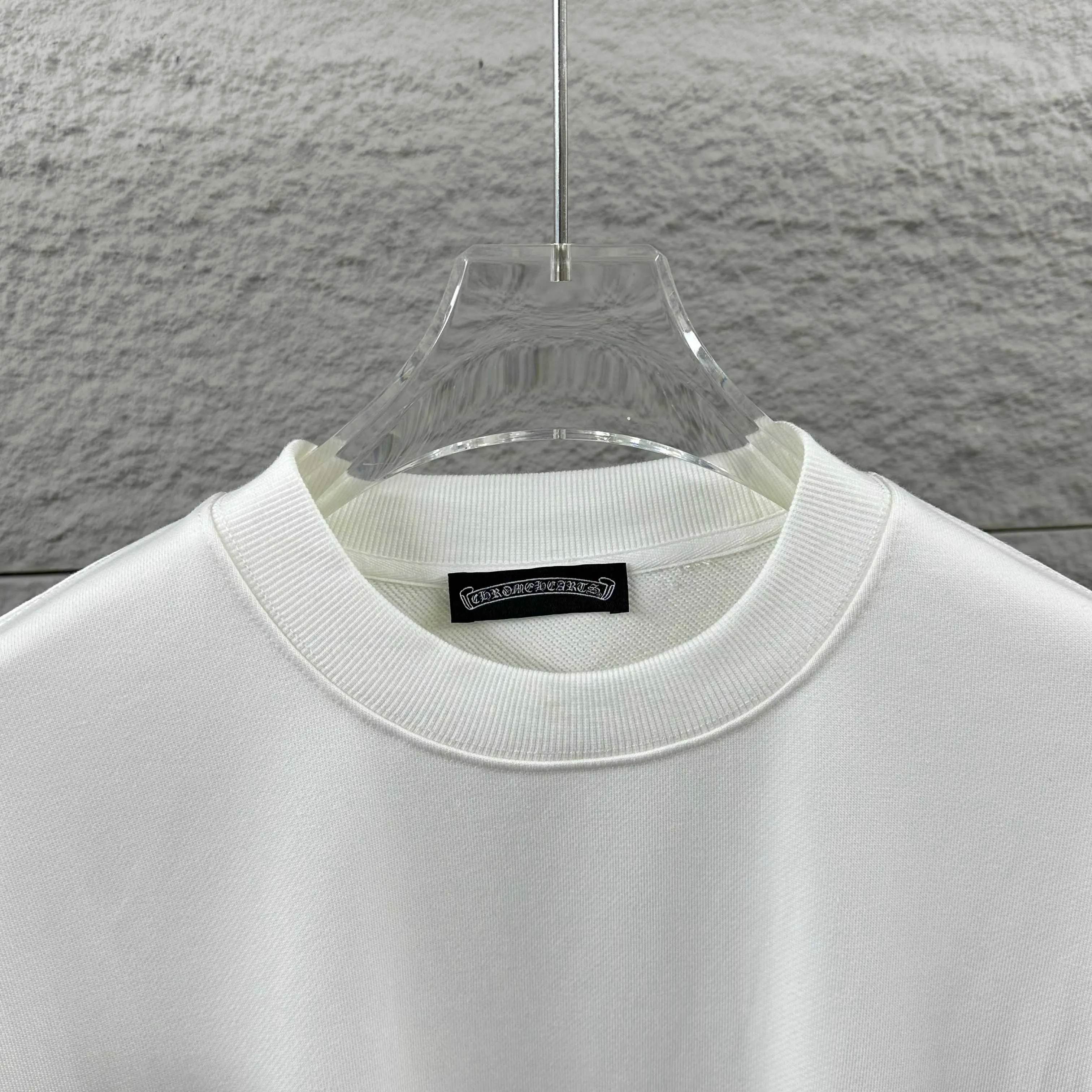 🅿️240 CH*Cro Heart*2025 Early Autumn and Winter New Style Classic cross Sanskrit print on the front and back, customized terry fabric, long-sleeved round neck pullover sweatshirt, same style for men and women Color: Black White Size: S (90-130 catties) M (120-150 catties) L (140-165 catties) XL (160-180 catties) XXL (180-210 pounds)